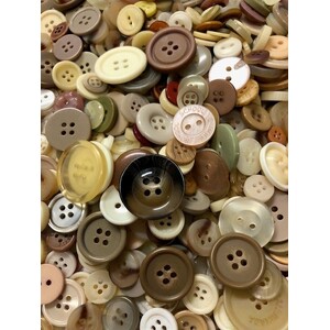 Speedy Plastic  Buttons - Sand Dune